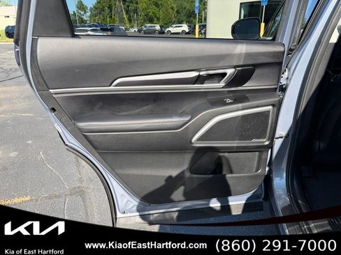Certified 2023 Kia Telluride S AWD/4WD image 17