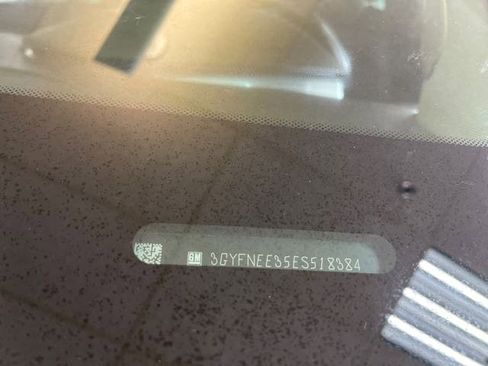 Used 2014 Cadillac SRX Luxury image 39