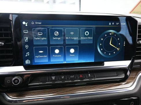 Used 2024 Chevrolet Silverado 3500 LT image 22