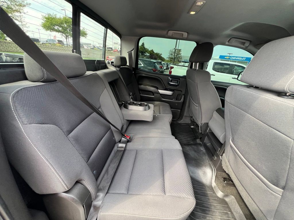 Used 2018 Chevrolet Silverado 1500 LT w/ All Star Edition AWD/4WD image 24