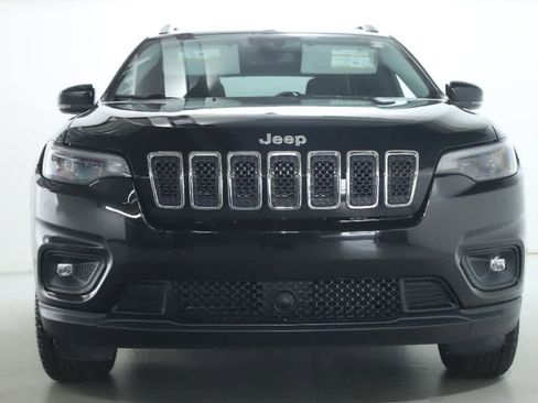 Certified 2021 Jeep Cherokee Latitude Lux w/ Comfort/Convenience Group AWD/4WD image 5