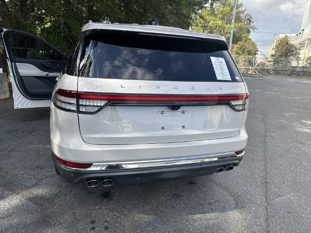 Used 2025 Lincoln Aviator Reserve w/ Illumination Package AWD/4WD image 38