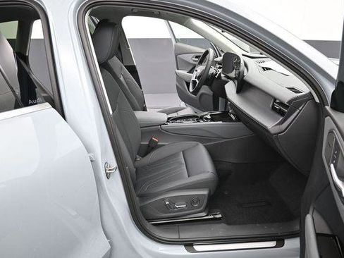 New 2026 Audi Q3 quattro 2.0T AWD/4WD image 14