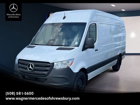 New 2025 Mercedes-Benz Sprinter 2500 image 1