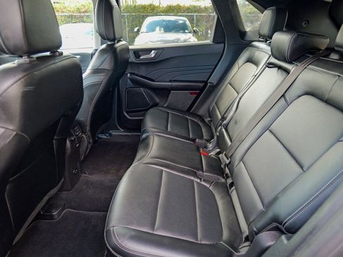 Used 2022 Ford Escape SEL w/ Technology Package image 26