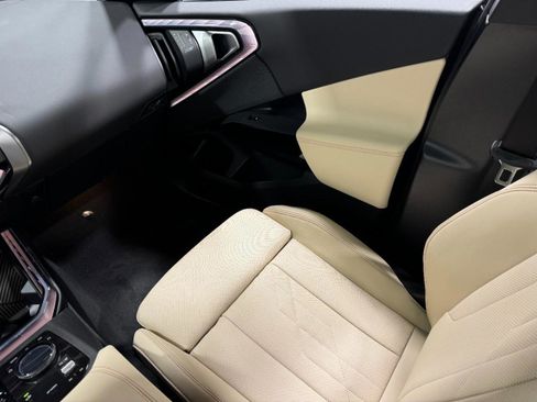 New 2026 BMW X3 xDrive30 w/ Premium Package image 17