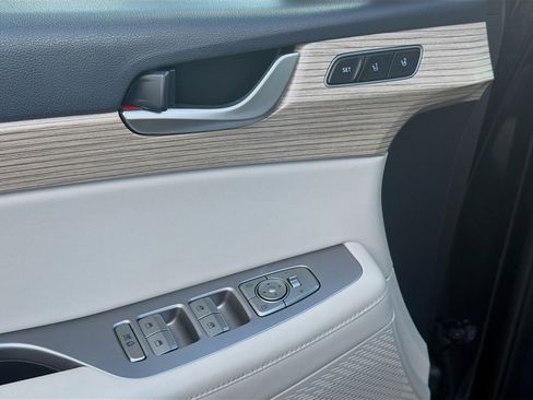 Used 2021 Hyundai Palisade SEL w/ Premium Package image 24