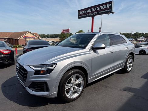 Used 2019 Audi Q8 Premium Plus w/ Premium Plus AWD/4WD image 4