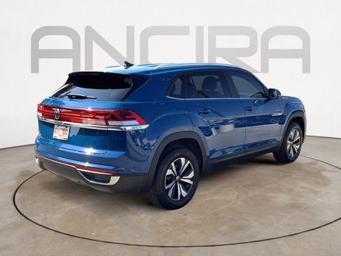 New 2026 Volkswagen Atlas Cross Sport SE image 8