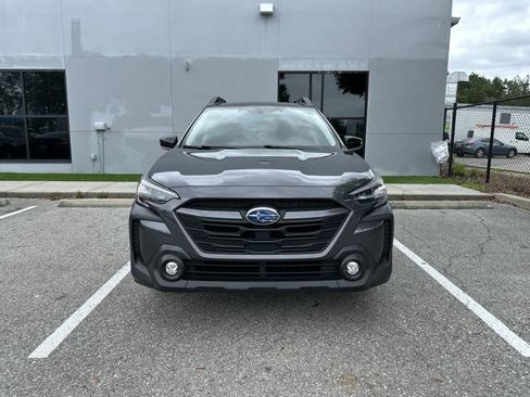 Used 2023 Subaru Outback Premium AWD/4WD image 12