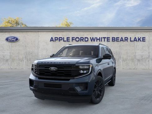 New 2026 Ford Expedition Platinum AWD/4WD image 2