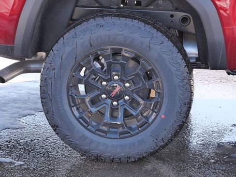 New 2026 GMC Canyon Elevation w/ Convenience Package image 15