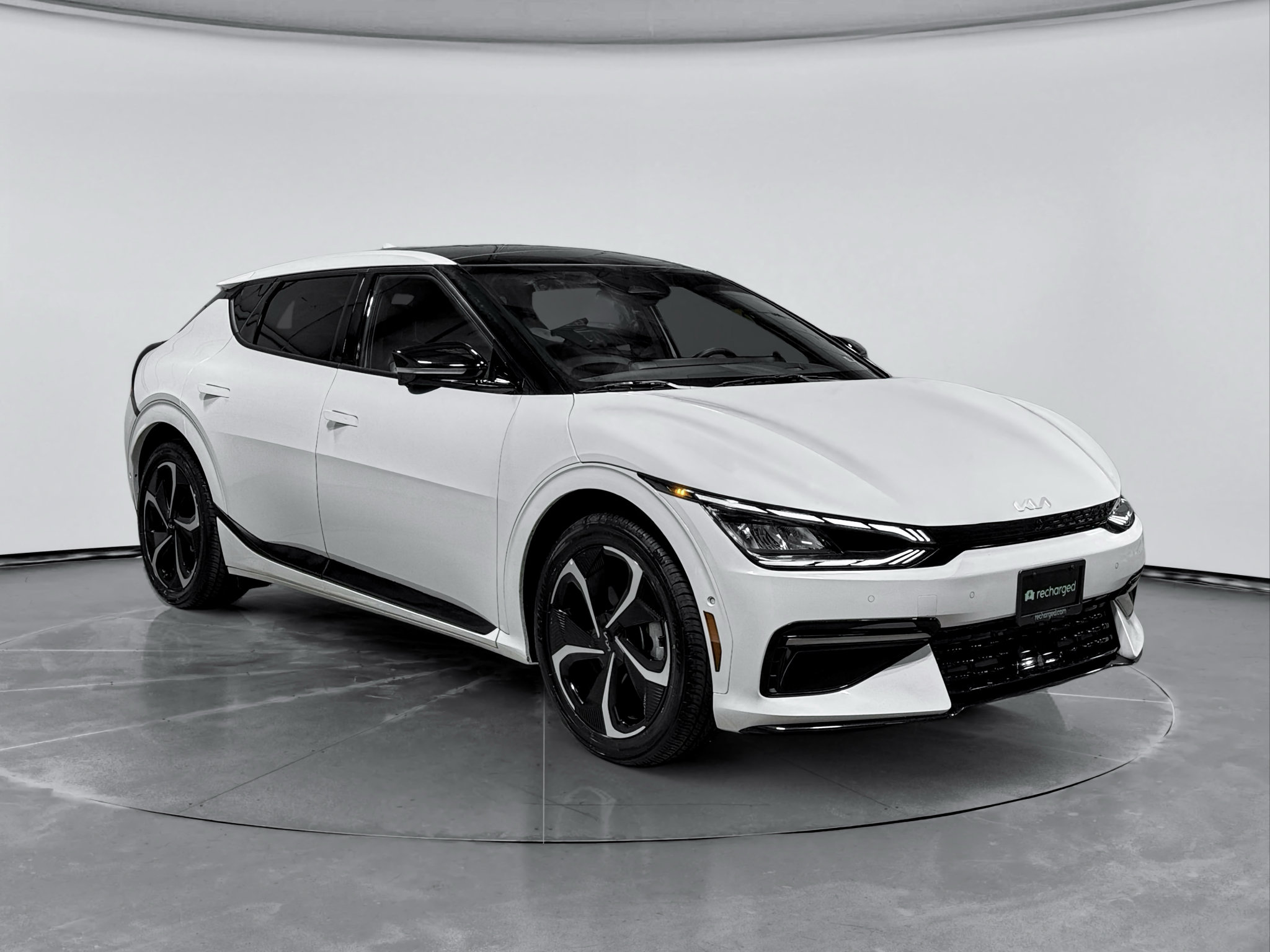 Used 2023 Kia EV6 GT-Line w/ GT-Line Suede Seat Package AWD/4WD image 4