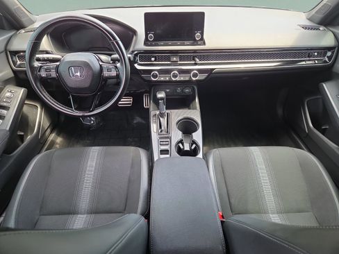 Used 2023 Honda Civic Sport image 4