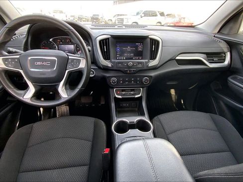 Used 2022 GMC Terrain SLE w/ Elevation Edition image 13
