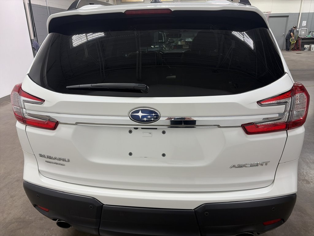 Used 2023 Subaru Ascent Premium w/ Convenience Package AWD/4WD image 4