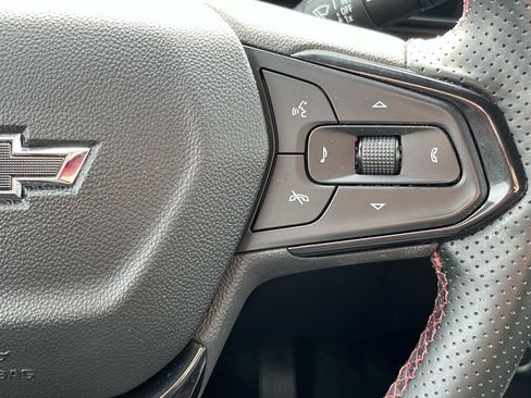 Certified 2024 Chevrolet Trax RS w/ Driver Confidence Package image 22