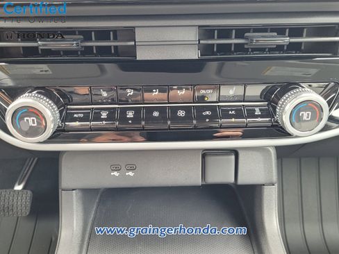 Certified 2024 Honda Prologue EX image 17