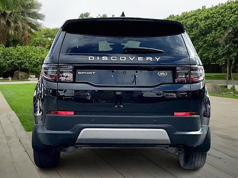 Used 2021 Land Rover Discovery Sport S image 4