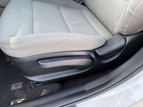 Used 2014 Kia Forte LX FWD image 15