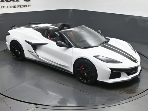 Used 2027 Chevrolet Corvette Grand Sport w/ Stealth Interior Trim Package RWD image 48