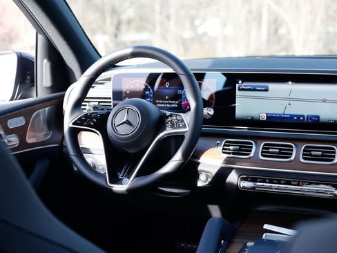 Used 2026 Mercedes-Benz GLE 350 4MATIC image 17