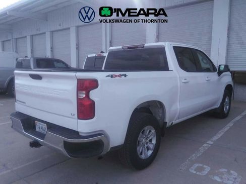 Used 2025 Chevrolet Silverado 1500 LT AWD/4WD image 2