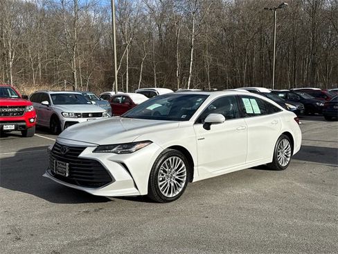 Used 2021 Toyota Avalon Limited w/ Advanced Safety Package image 1