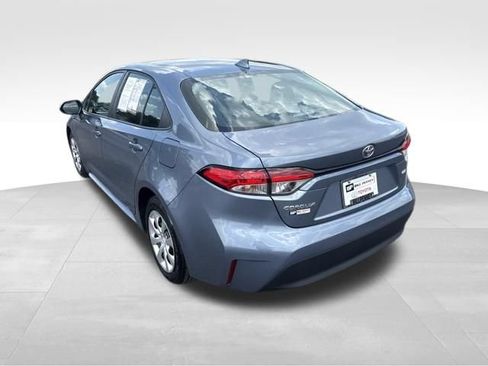 Used 2024 Toyota Corolla LE FWD image 3
