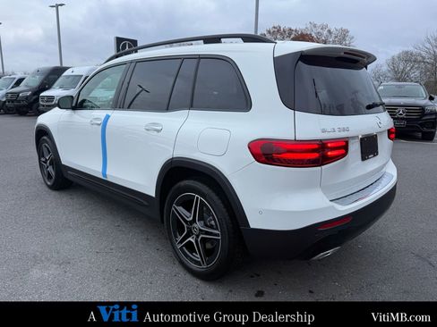 New 2026 Mercedes-Benz GLB 250 4MATIC image 6