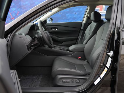 New 2026 Honda Accord EX-L image 16