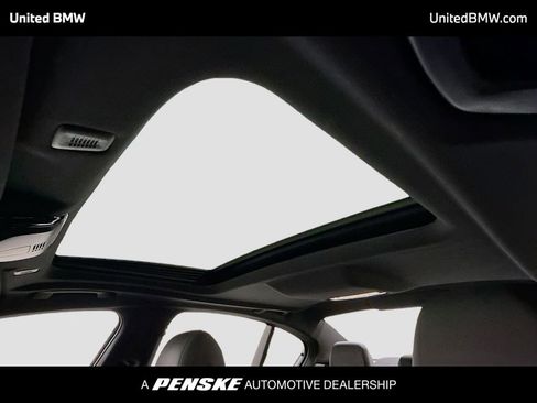 Used 2023 BMW 540i xDrive w/ Premium Package AWD/4WD image 12