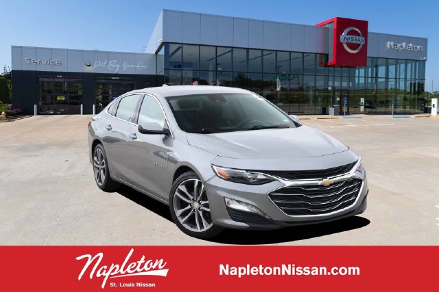 Used 2023 Chevrolet Malibu LT FWD image 1