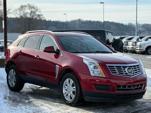 Used 2014 Cadillac SRX Luxury image 40
