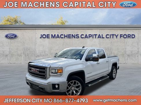 Used 2015 GMC Sierra 1500 SLT w/ SLT Crew Cab Value Package image 3