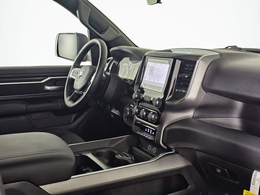 New 2026 RAM 1500 Big Horn w/ Sport Appearance Package AWD/4WD image 39