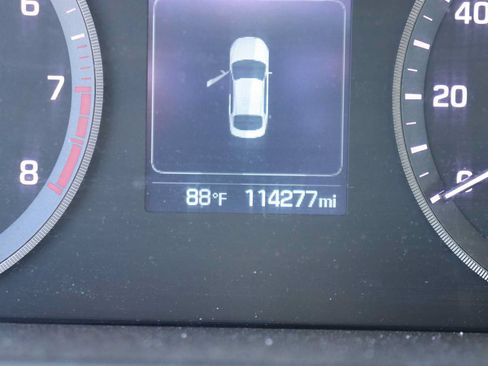 Used 2017 Hyundai Sonata SE FWD image 11