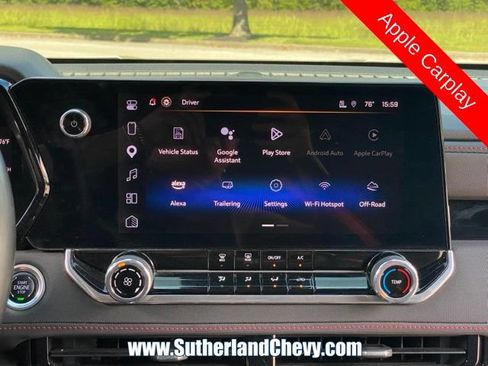 Used 2024 Chevrolet Colorado Z71 w/ LPO, Dark Essentials Package AWD/4WD image 29