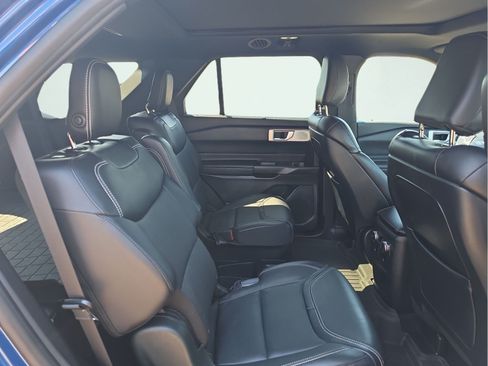 Used 2020 Ford Explorer ST w/ ST Street Pack AWD/4WD image 19