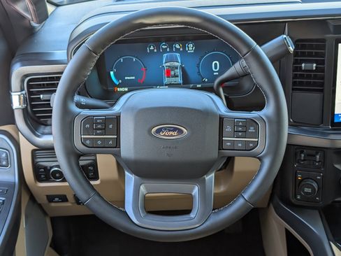 New 2026 Ford F350 Lariat w/ Chrome Package AWD/4WD image 13