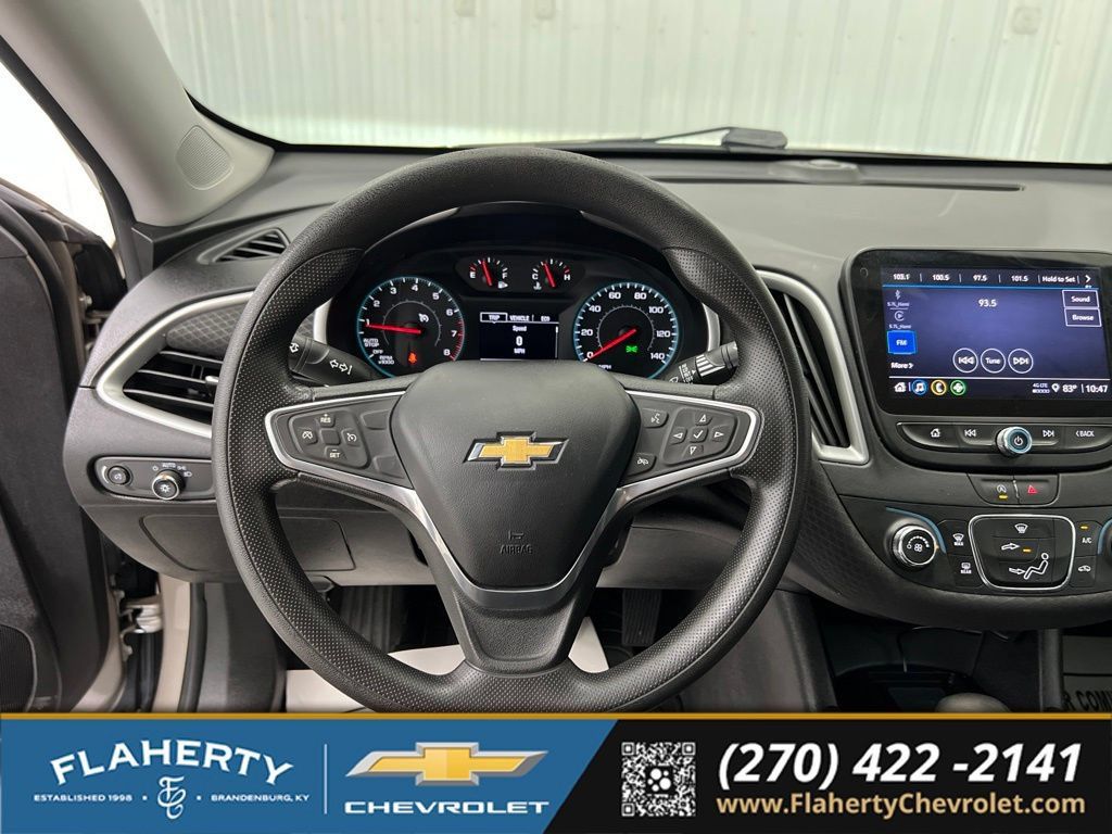 Used 2022 Chevrolet Malibu LS FWD image 24
