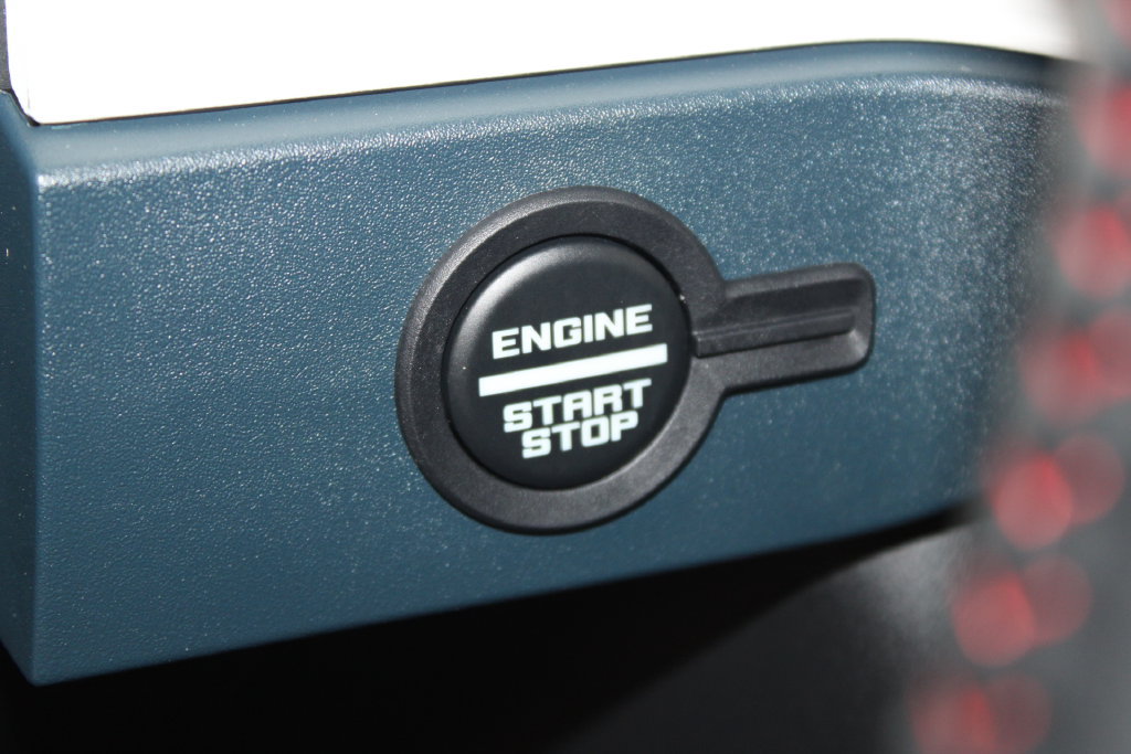 New 2026 Ford Bronco Heritage Edition AWD/4WD image 36