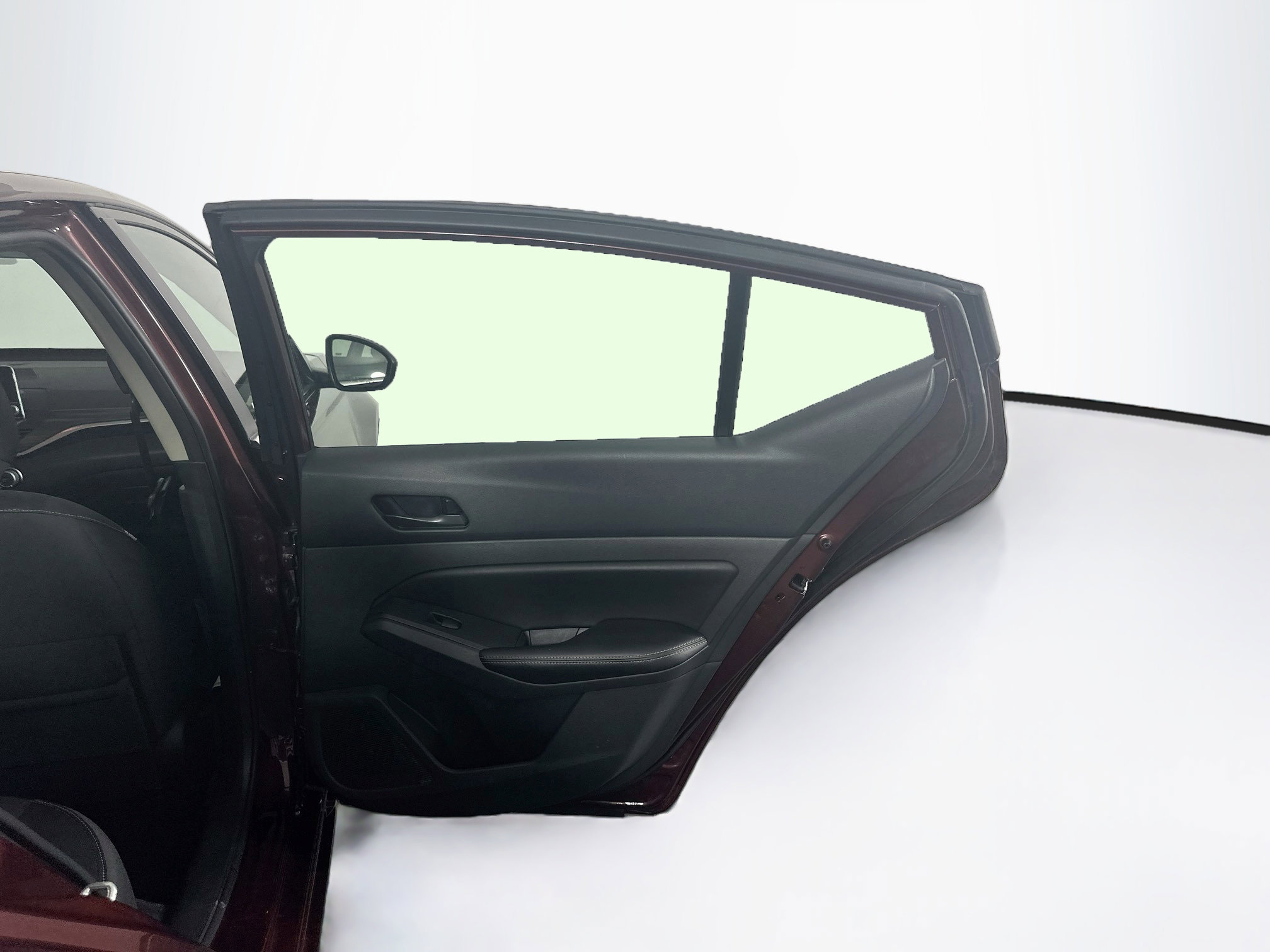 Used 2025 Nissan Altima 2.5 SV FWD image 28