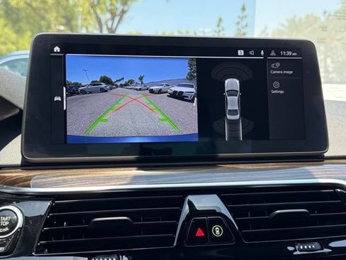 Certified 2023 BMW 530i w/ Convenience Package RWD image 30