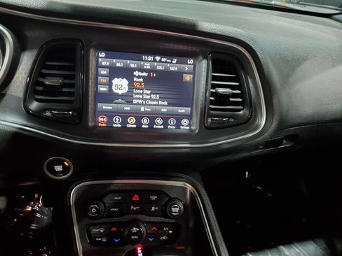 Used 2018 Dodge Challenger SXT Plus RWD image 22
