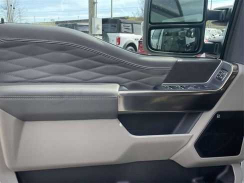 New 2026 Ford F350 Platinum w/ Platinum Plus Package image 15