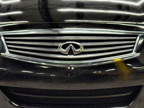 Used 2011 INFINITI G37 Journey RWD image 5