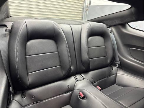 Used 2017 Ford Mustang GT Premium w/ GT Performance Package RWD image 20