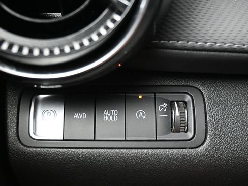 Used 2025 Chevrolet Equinox LT AWD/4WD image 17