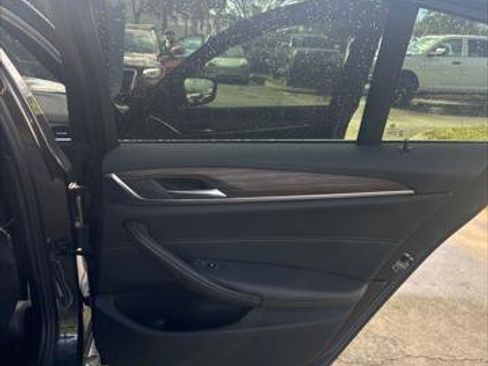 Used 2019 BMW 540i w/ Convenience Package image 19